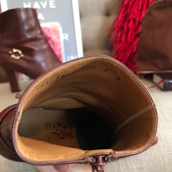 Salvatore Ferragamo Ankle Reddish brown Boots - Picture 8 of 9